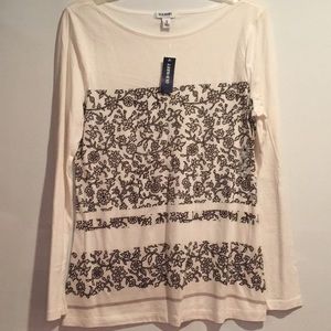 Women’s long sleeve floral tee